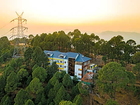 The Hosteller Lansdowne