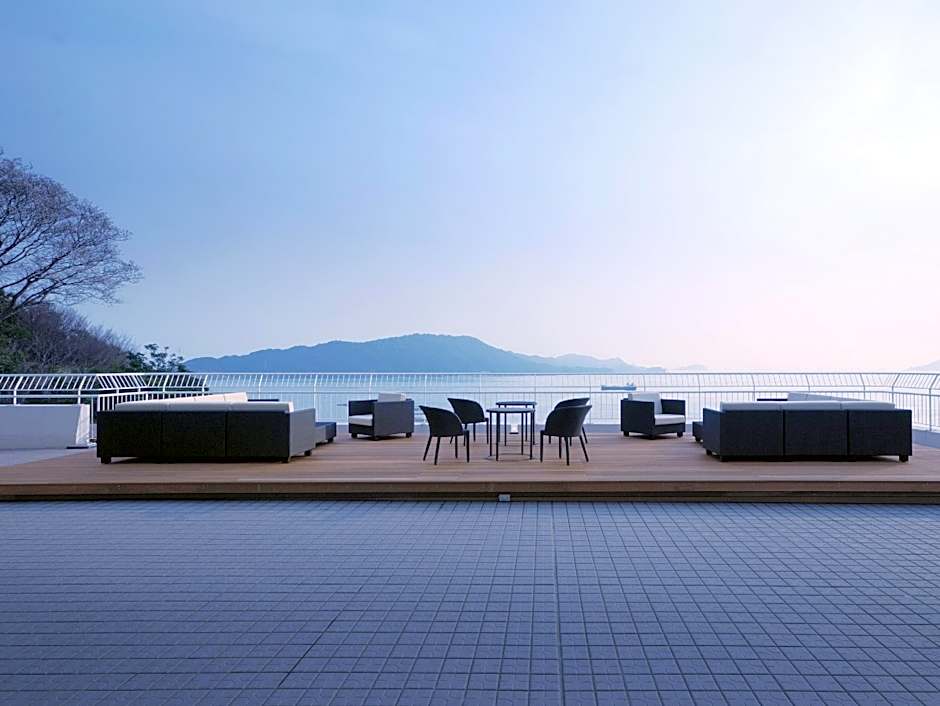 Toba Hotel International