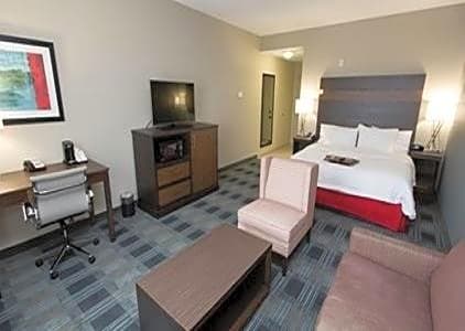 Hampton Inn & Suites Oklahoma City Airport