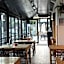 Lake Como Hostel