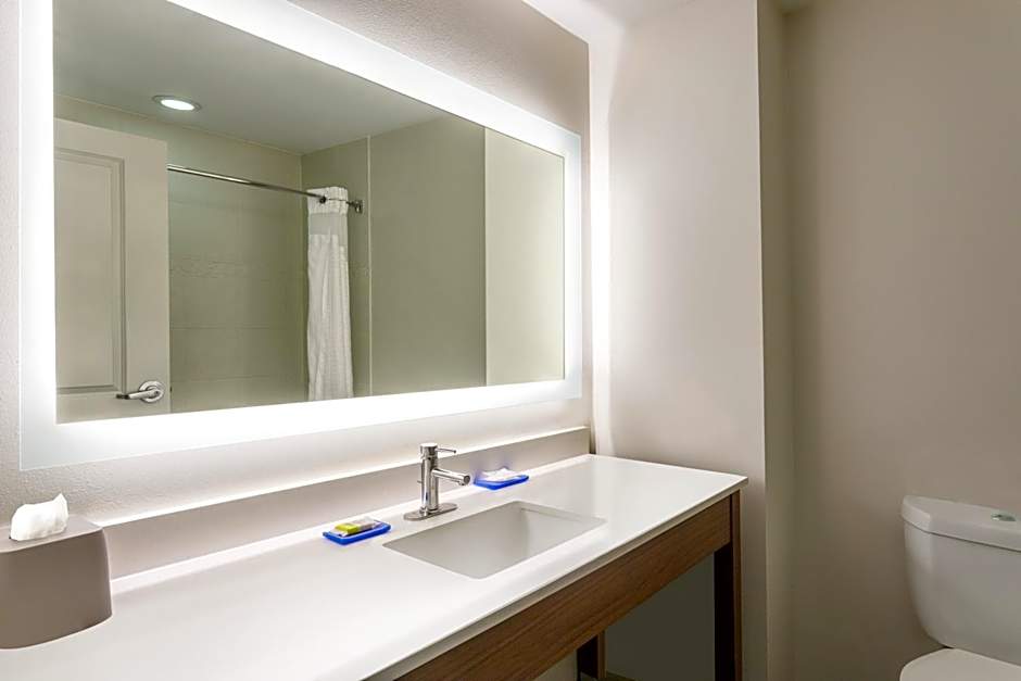 Holiday Inn Express Searcy By IHG