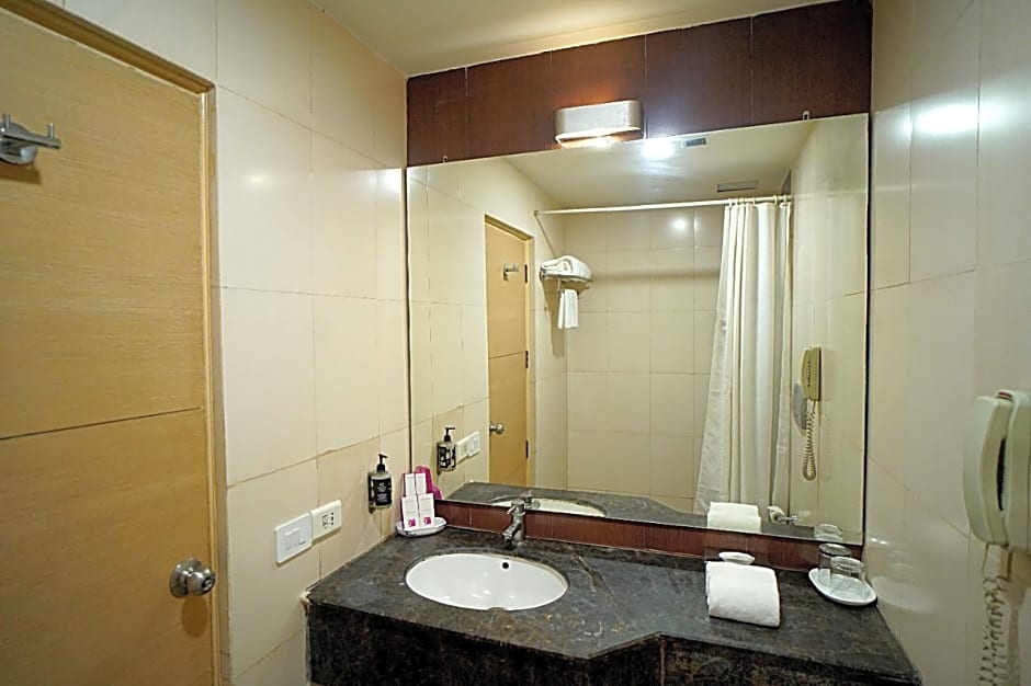 Klyde Grand Delhi NCR