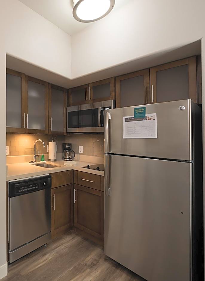 STAYBRIDGE SUITES LAKE JACKSON By IHG