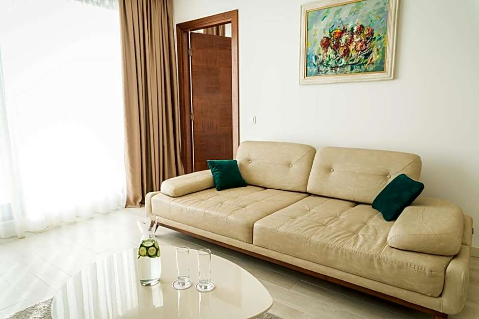 Hotel Kadmo by Aycon