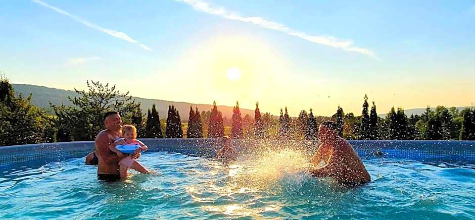 Bieszczadzki Ośrodek Wypoczynkowo Konferencyjny DANFARM