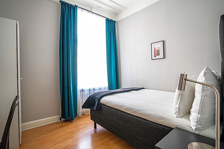 Queen's Hotel by First Hotels