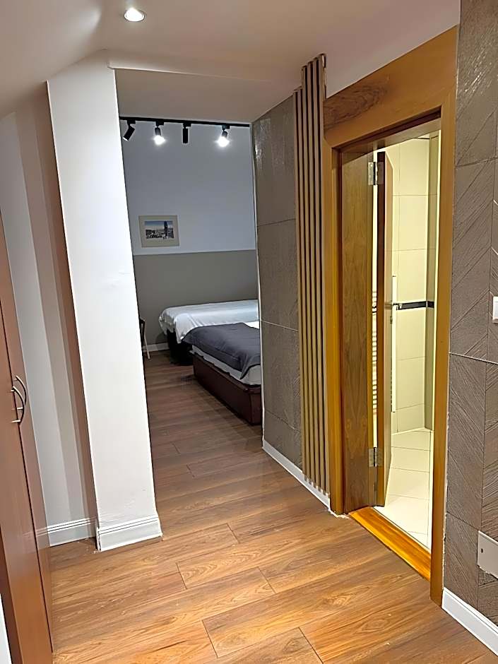 Hotel Astra