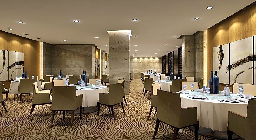 Howard Johnson IFC Plaza Ningbo Hotel