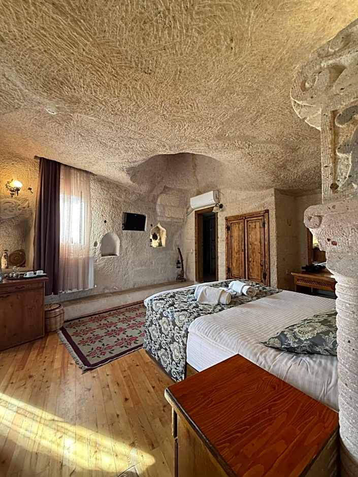 Arif Cave Hotel