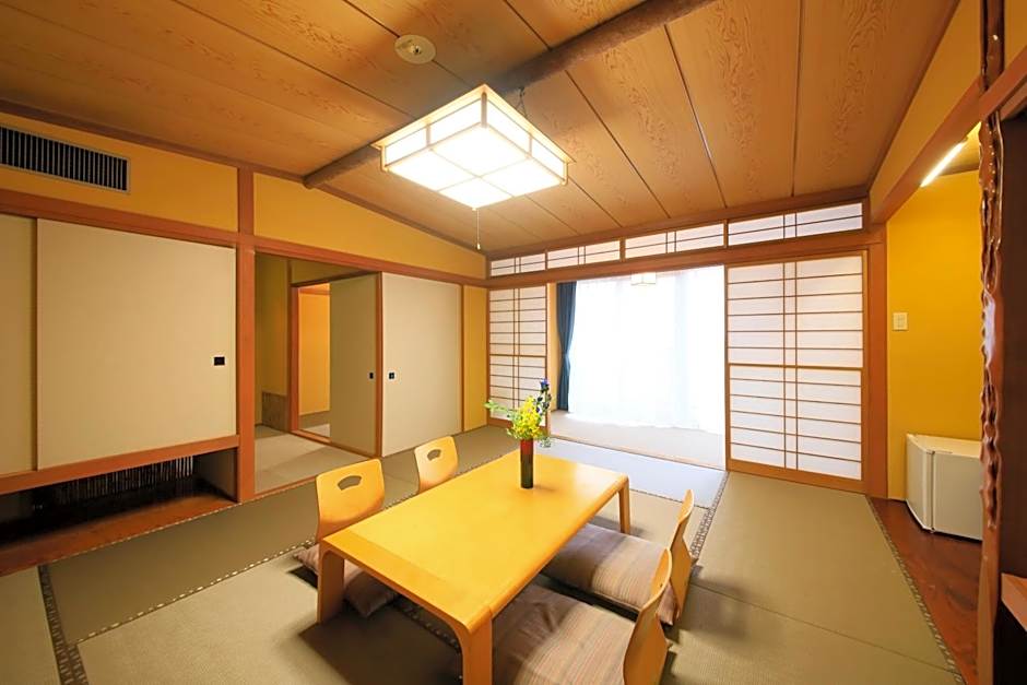 Photo 1 of 4 of Family Japanese Style