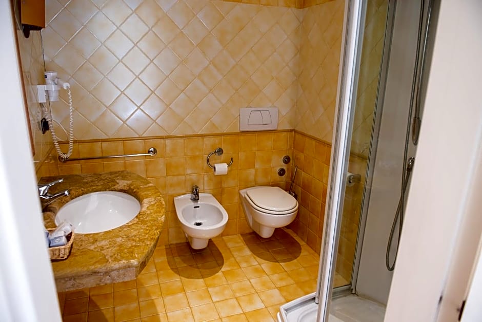 Hotel Ostello Settecolli Sport