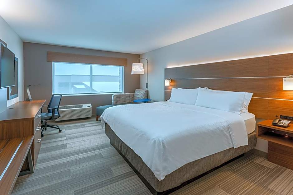 Holiday Inn Express & Suites Rice Lake By IHG