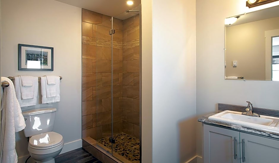 Indian Falls Chalets