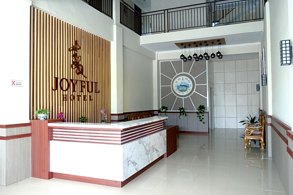 Joyful Hotel