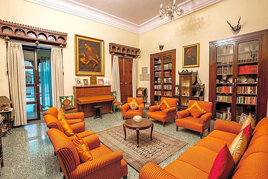 Nilambag Palace Hotel