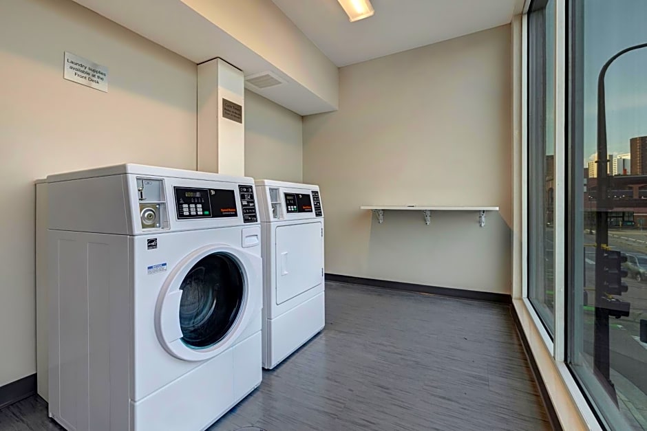 Fairfield Inn & Suites by Marriott Minneapolis Downtown