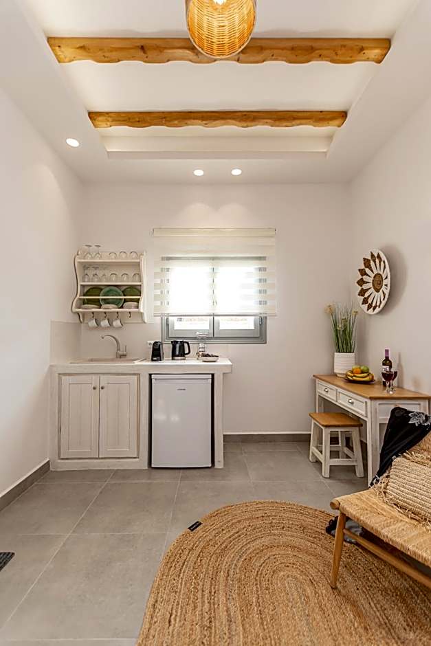 Porto Dema Luxury Suites