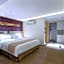 Zhongshan Louis Hotel