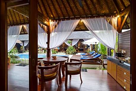 Castaway Resort