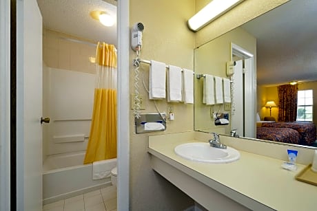 Double Suite - Non-Smoking