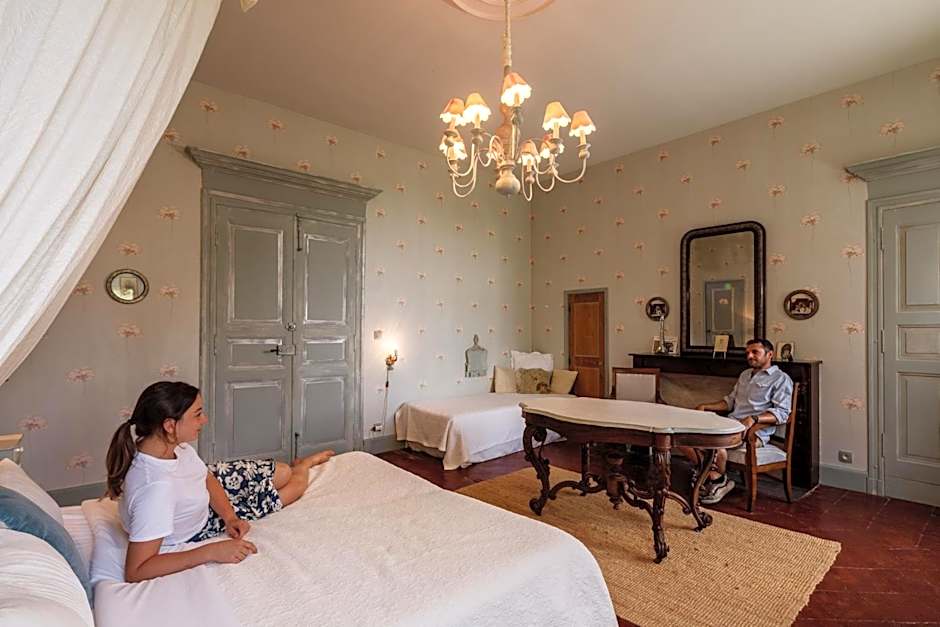 Domaine du Buc, Le Château