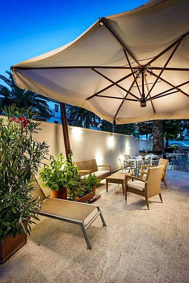 Hotel Fenix