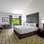 DoubleTree By Hilton Hotel Pittsburgh-Meadow Lands