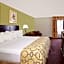 Baymont by Wyndham Battle Creek Downtown