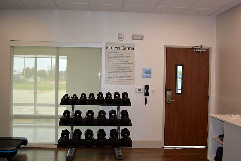 Holiday Inn Express & Suites - Liberal