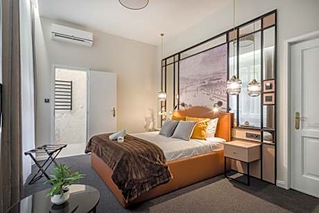 Astoria Boutique Suites- Best Location by BQA