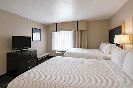 Suite with Two Queen Beds - Accessible/Non-Smoking