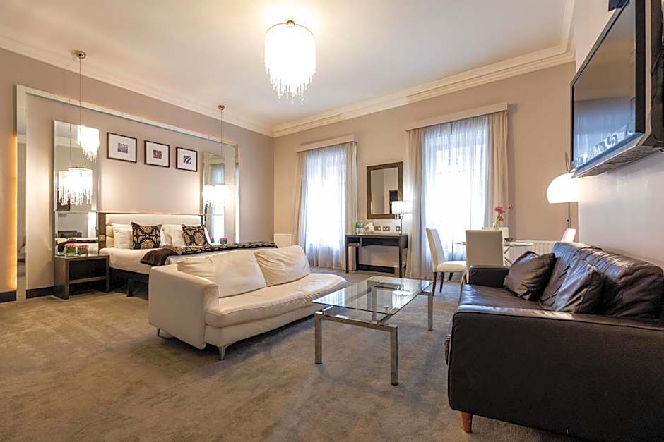 Zuni Restaurant & Boutique Hotel