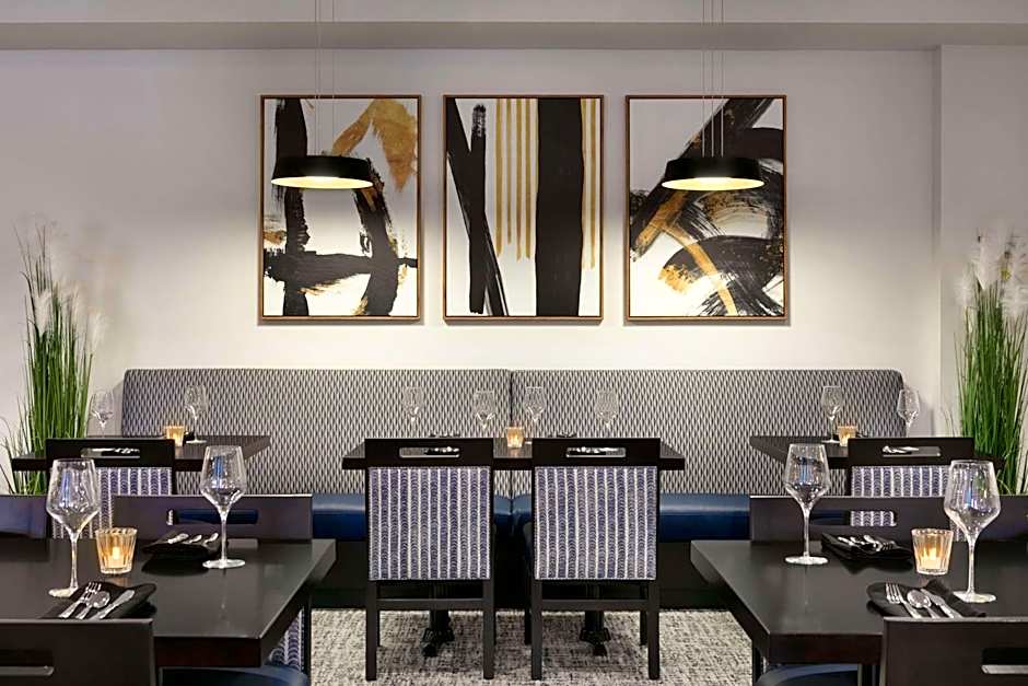 DoubleTree by Hilton Canton Downtown, OH