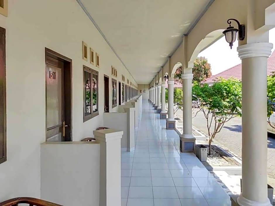 Hotel Remaja Indah Masamba