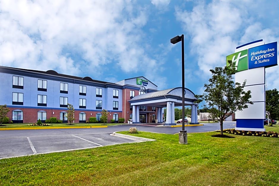 Holiday Inn Express Hotel and Suites Harrington - Dover Area