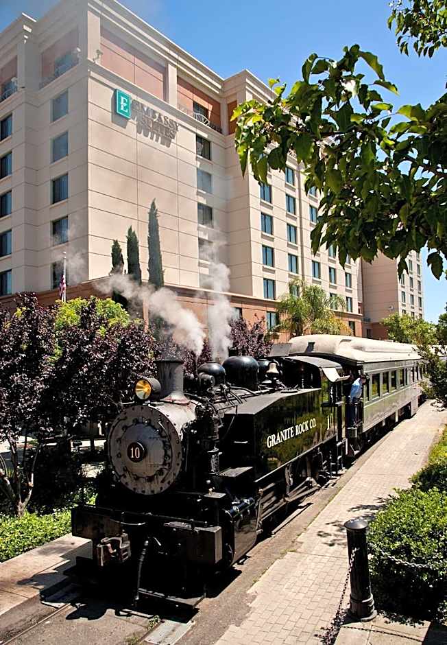 Embassy Suites By Hilton Hotel Sacramento-Riverfront Promenade