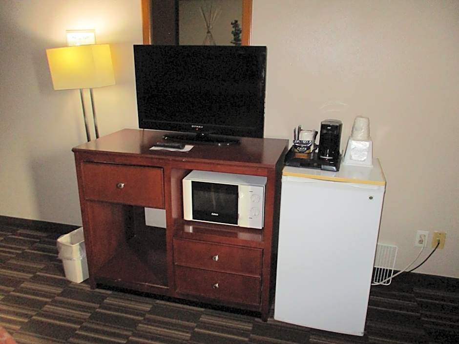 Super 8 by Wyndham Madison