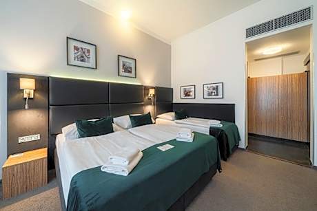 Superior Quadruple Room
