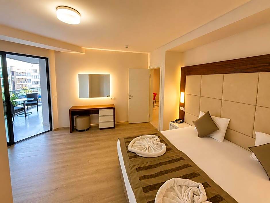 Delfino Apart Hotel