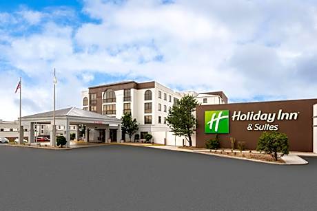 Holiday Inn & Suites Springfield-I-44 By IHG