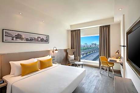 Executive Room with Lounge Access