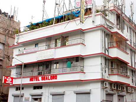 Deluxe Air Conditioning