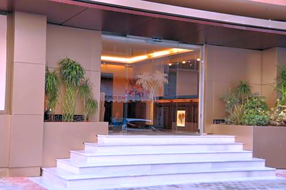 Orient Prince Hotel