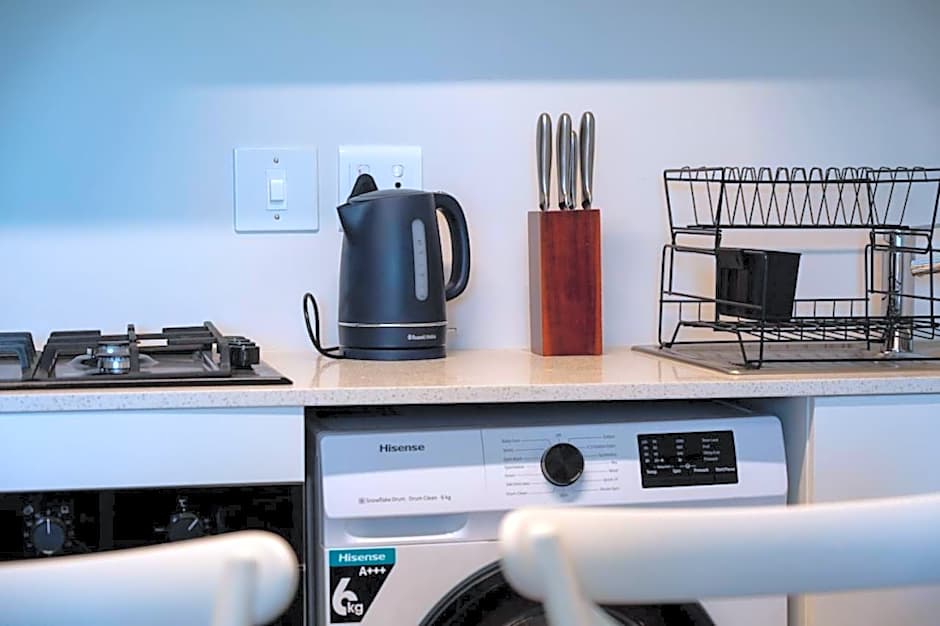 Cute and Cosy Studio Millennial 520