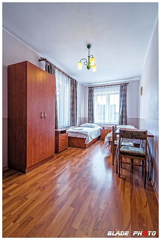 Kompleks Noclegowy Warka