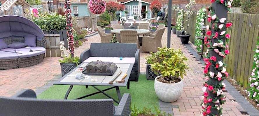 The Vale Apart Hotel