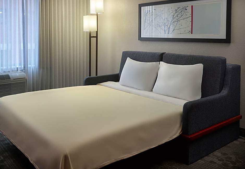 Courtyard by Marriott Birmingham Downtown At Uab