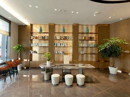 Manhatton · Lijing Hotel