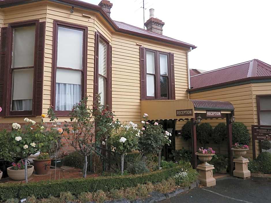 Central Springs Inn