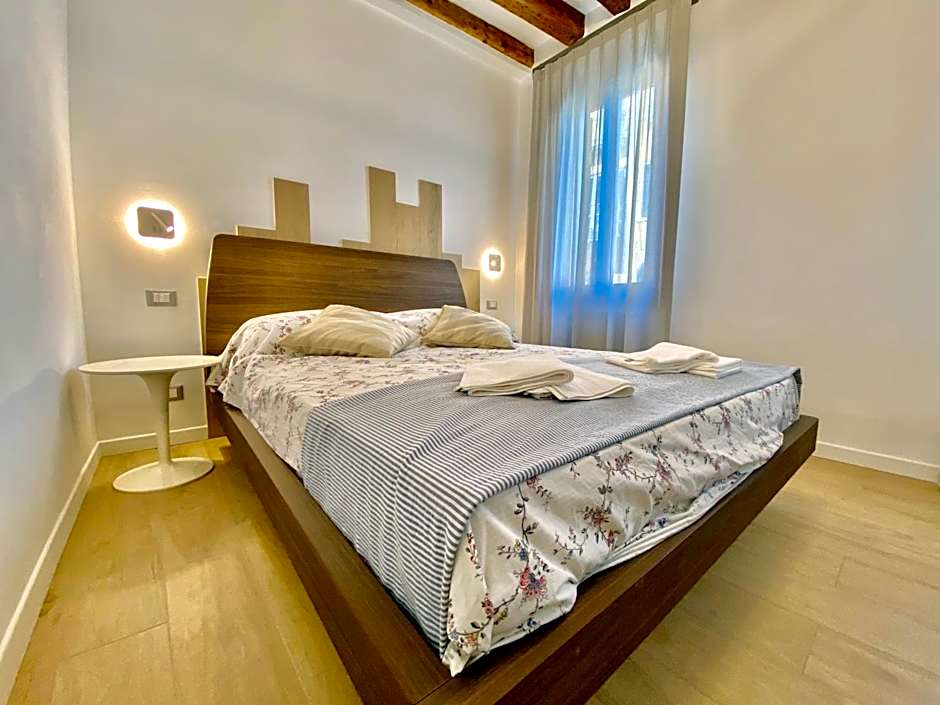 Suite House new apartments wi fi Venice island